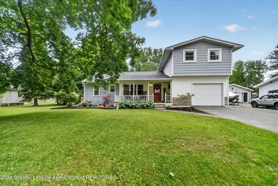316 Dutton Street, Eaton Rapids, MI 48827 - #2