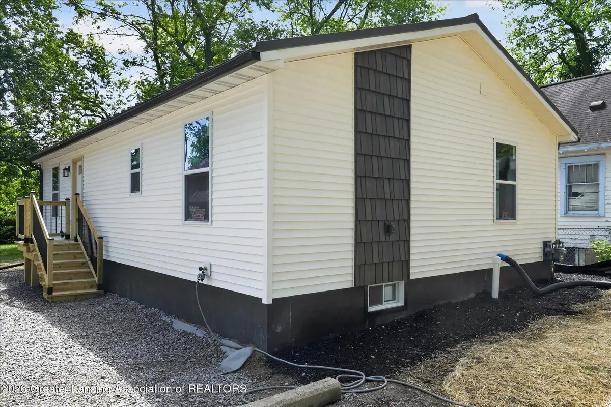 526 N Deerfield Avenue, Lansing, MI 48917 - #1
