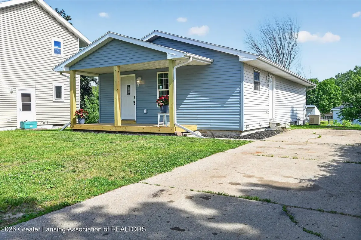 4240 Glenburne Boulevard, Lansing, MI 48911 - #1