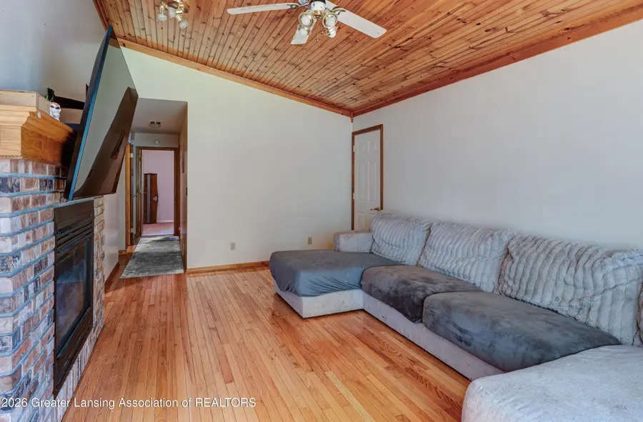 412 Lake Street, Bellevue, MI 49021 - #2