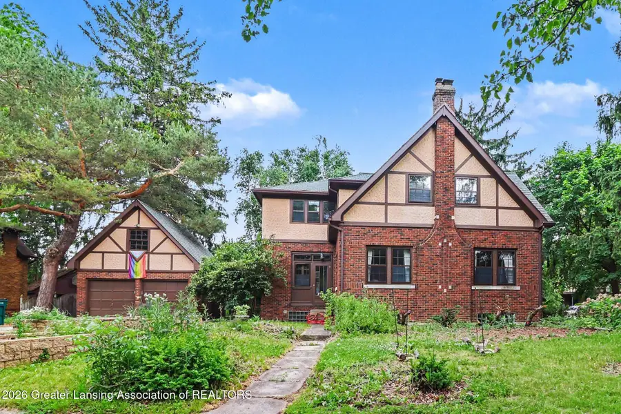 1726 W Lenawee Street, Lansing, MI 48915 - #3