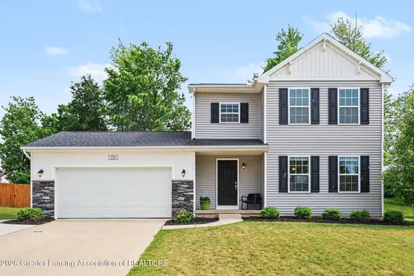 238 Noleigh Lane, DeWitt, MI 48820