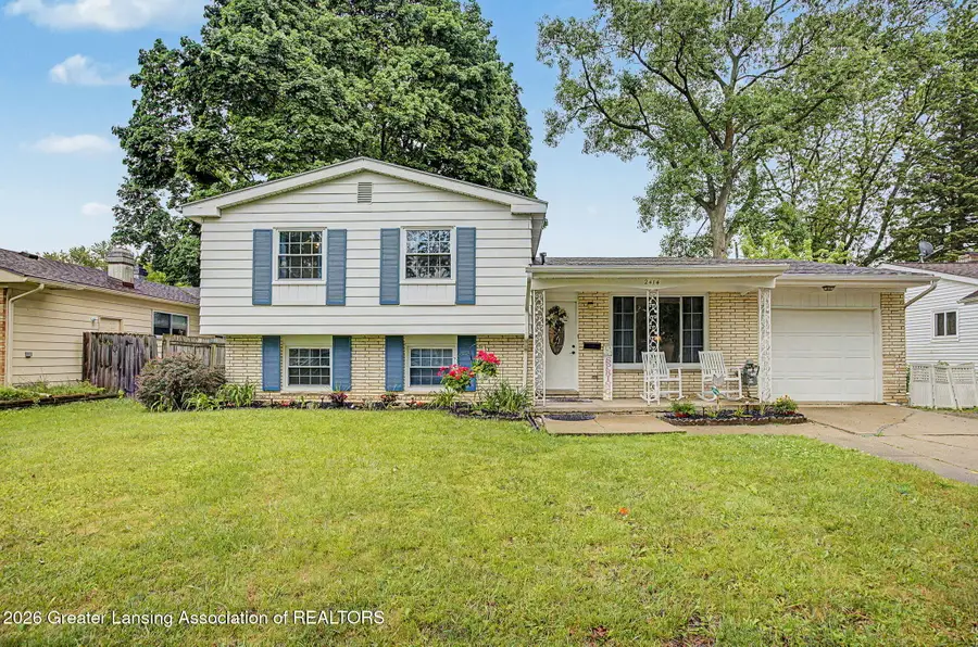 2414 Leon Avenue, Lansing, MI 48906 - #2