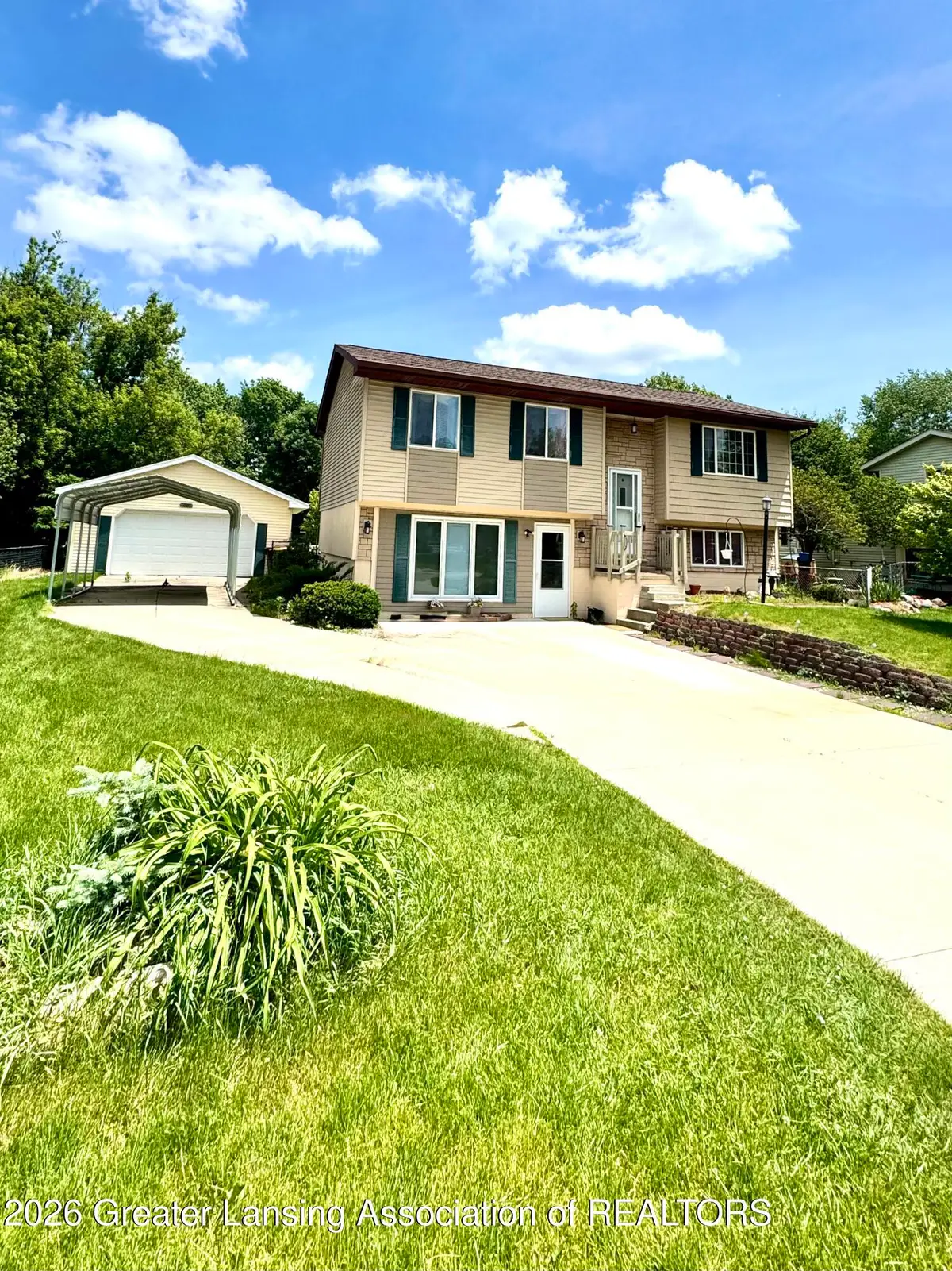 2610 Renfrew Way, Lansing, MI 48911 - #1