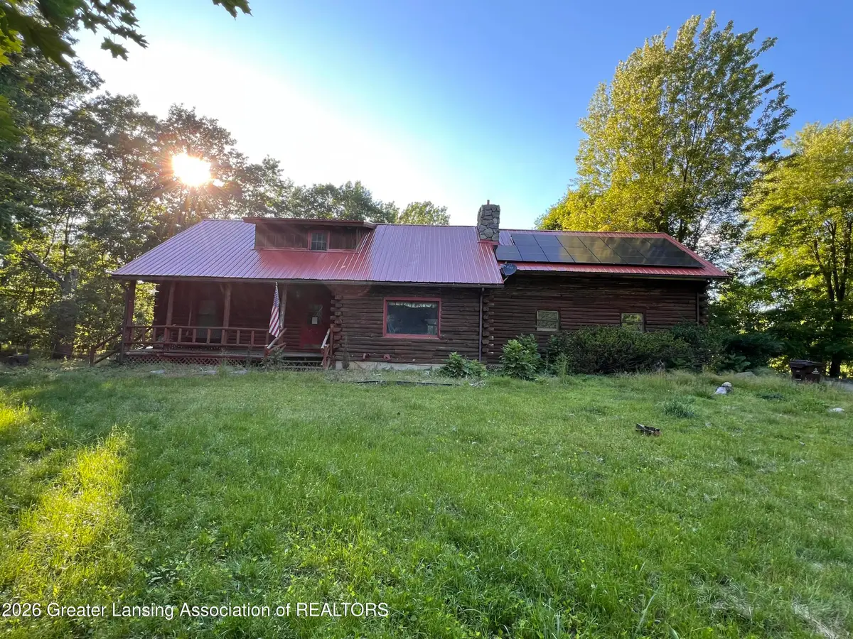 8515 E Price Road, Laingsburg, MI 48848 - #1
