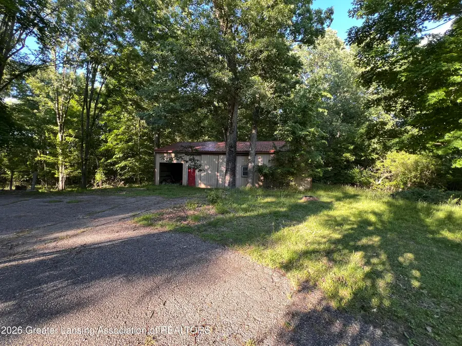 8515 E Price Road, Laingsburg, MI 48848 - #3