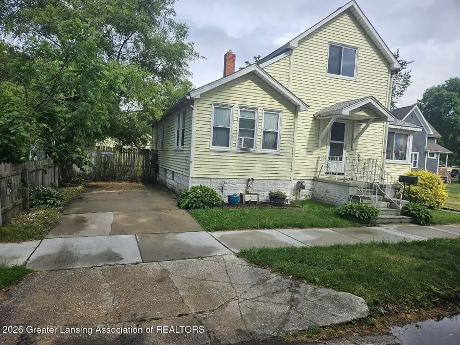 711 Taylor Street, Bay City, MI 48708 - #2