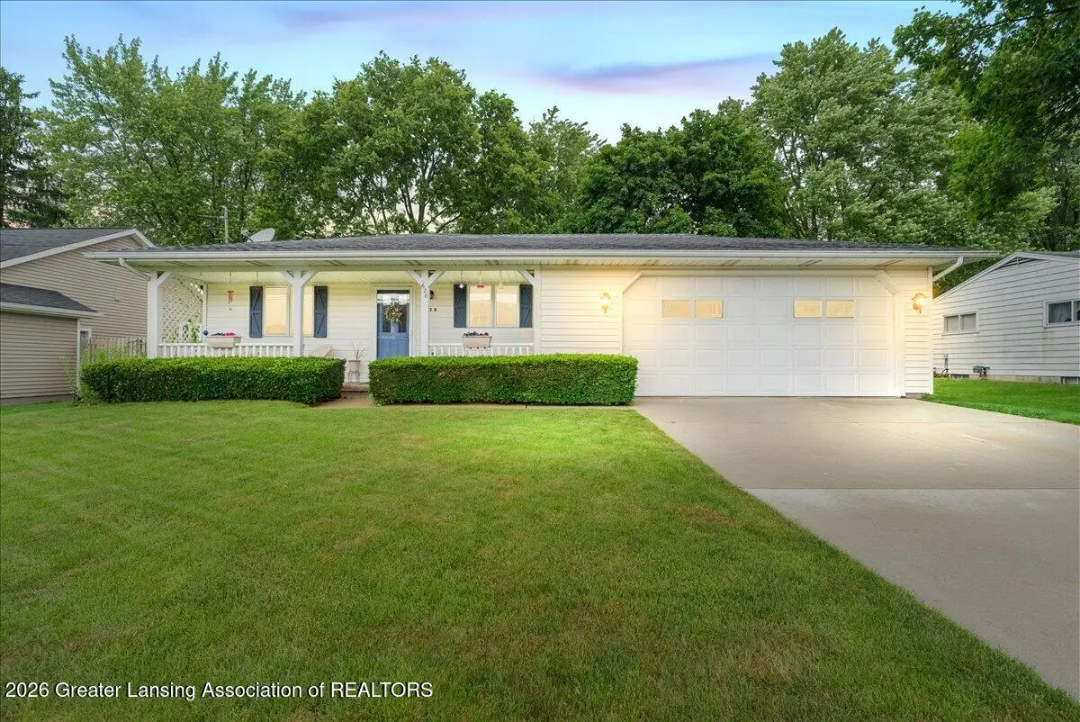 628 Jones Street, Grand Ledge, MI 48837 - #1
