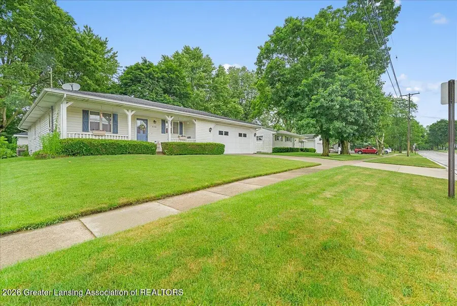 628 Jones Street, Grand Ledge, MI 48837 - #3