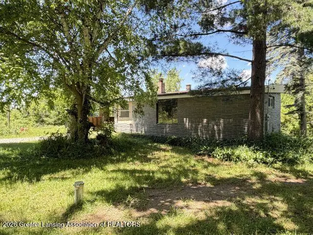 8817 Columbia Highway, Eaton Rapids, MI 48827 - #3