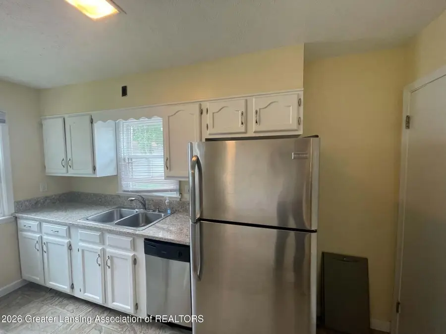 1217 N Hayford Avenue, Lansing, MI 48912 - #3