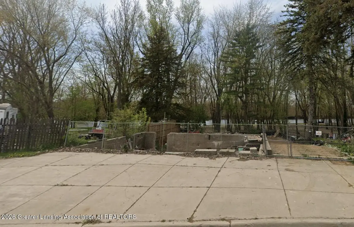101 W Superior Street, Muir, MI 48860 - #1