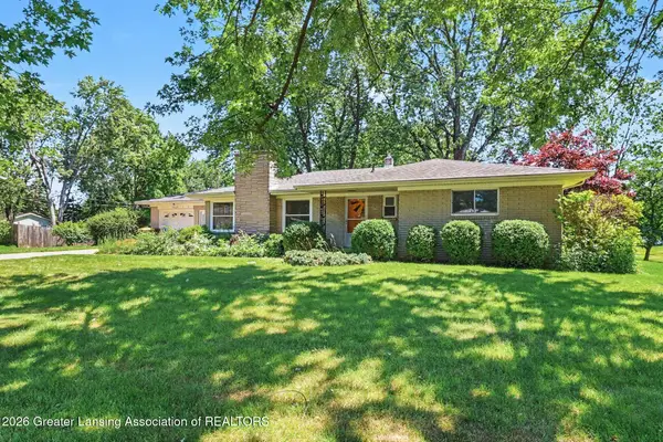 1009 S Wight Street, St. Johns, MI 48879