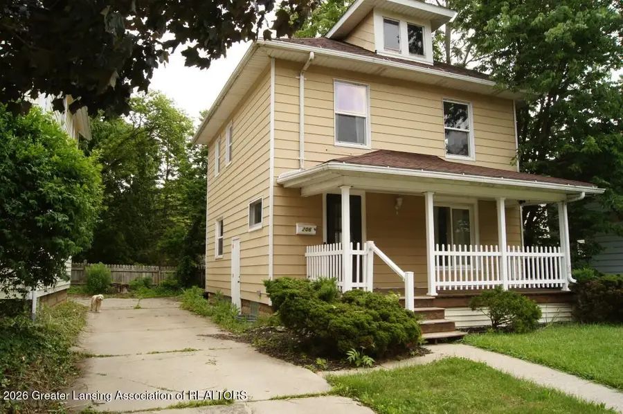206 N Clemens Avenue, Lansing, MI 48912 - #2