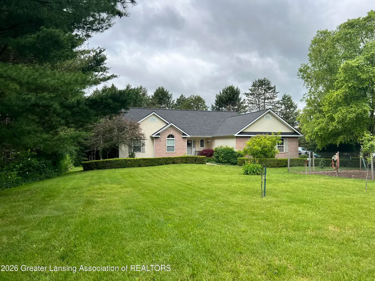 1960 Deerwood Circle, Dewitt, MI 48820 - #1