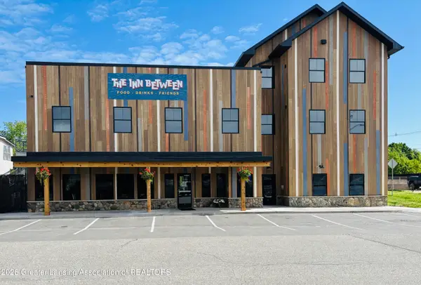 6064 River Street #302, Indian River, MI 49749