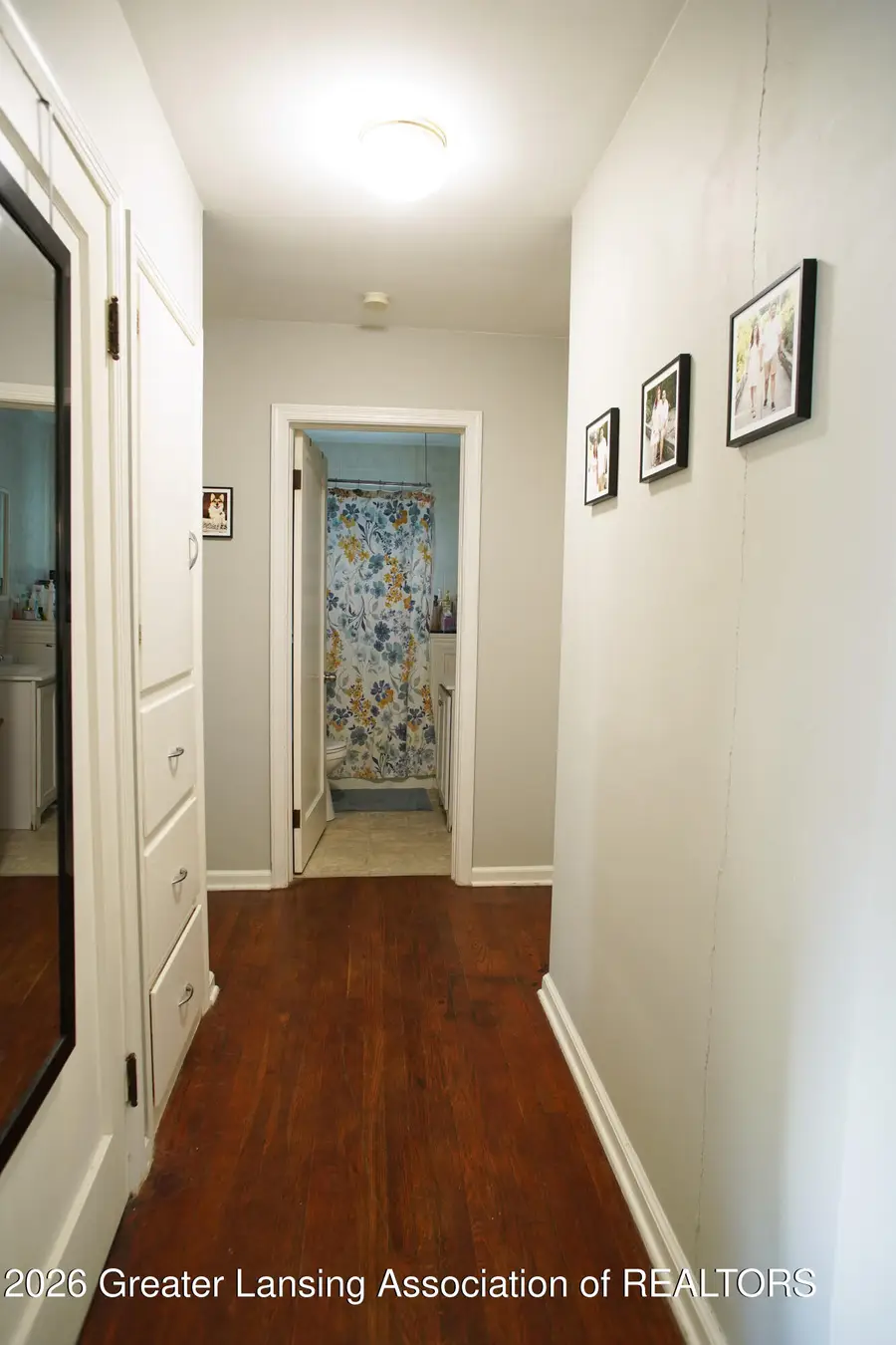 609 W Walker Street, Saint Johns, MI 48879 - #2