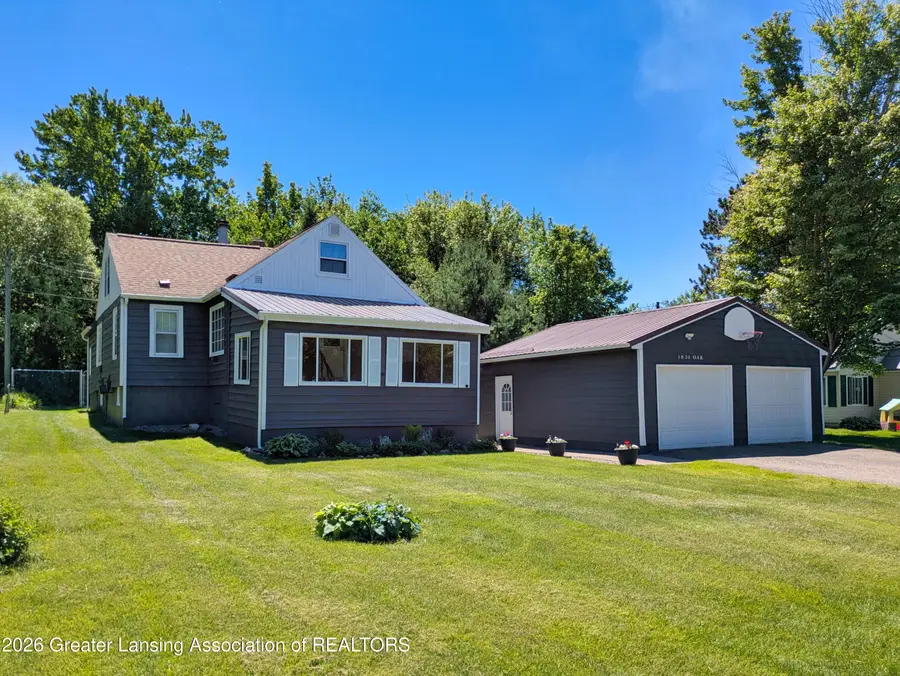 1831 Oak Street, Sault Sainte Marie, MI 49783 - #2