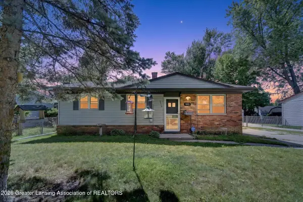 3912 Hillborn Lane, Lansing, MI 48911