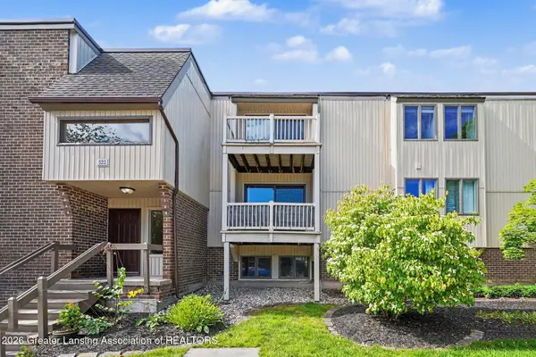 523 Bainbridge Drive #45, East Lansing, MI 48823