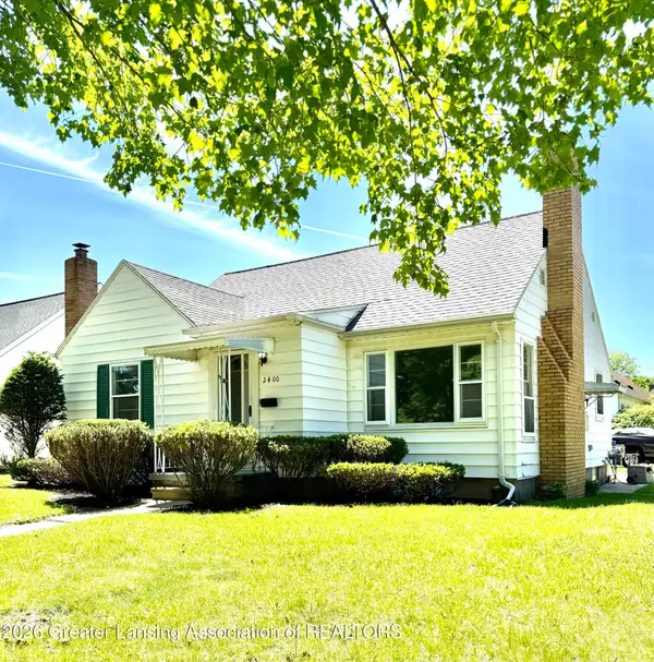 2400 Devonshire Avenue, Lansing, MI 48910