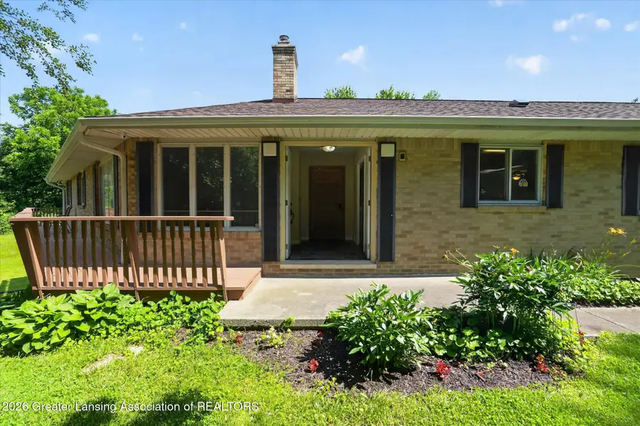 11406 E Wilbur Highway, Eaton Rapids, MI 48827 - #3