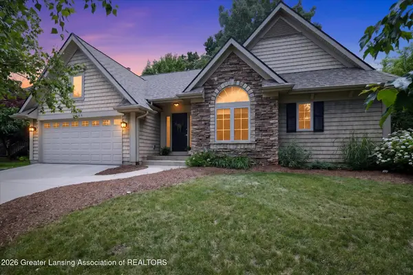 7844 Ashbrook Drive, Haslett, MI 48840