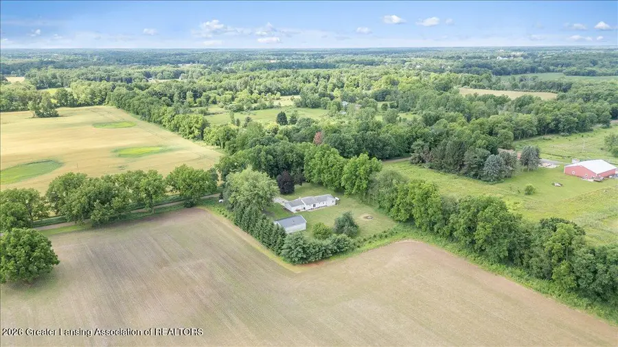 8221 E Parker Road, Laingsburg, MI 48848 - #3