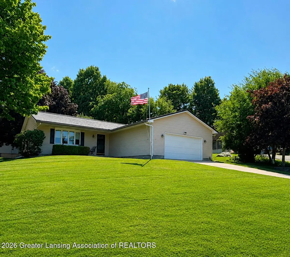 112 Wedgewood Drive, Charlotte, MI 48813 - #1