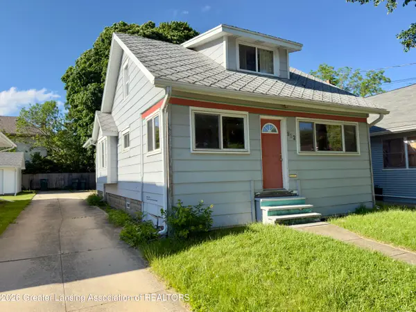 912 Smith Avenue, Lansing, MI 48910