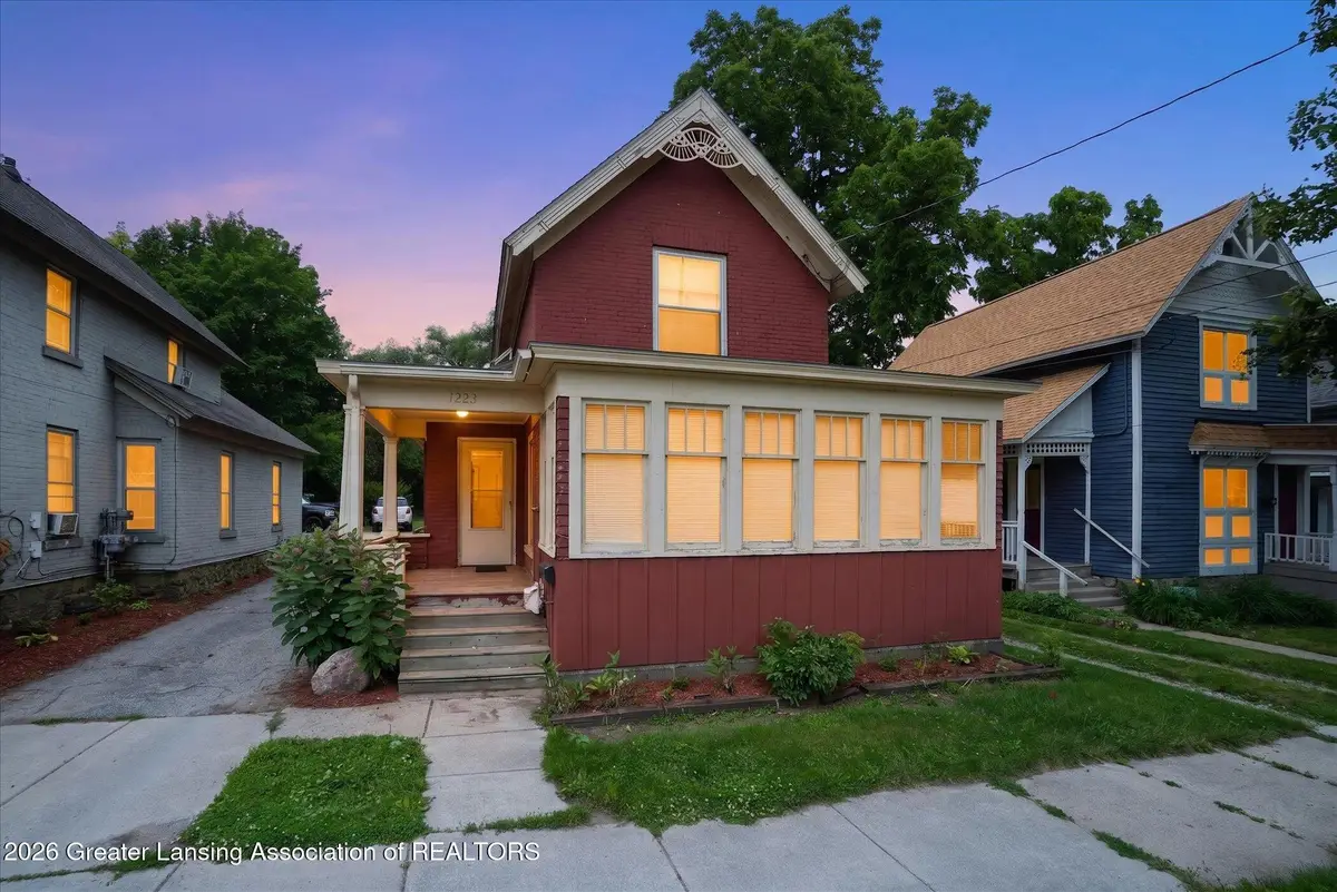 1223 N Washington, Lansing, MI 48906 - #1