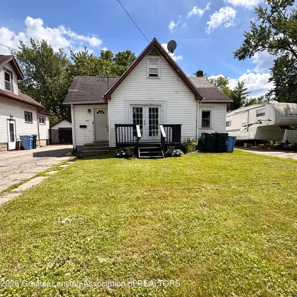 326 E Potter Avenue, Lansing, MI 48910