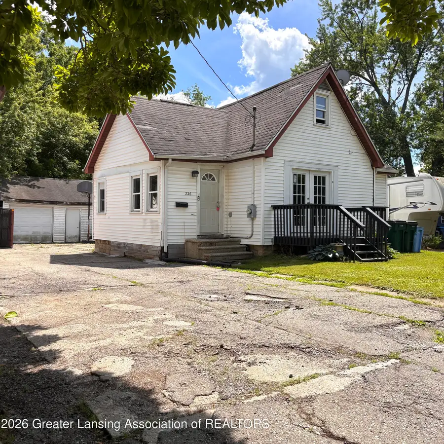 326 E Potter Avenue, Lansing, MI 48910 - #3