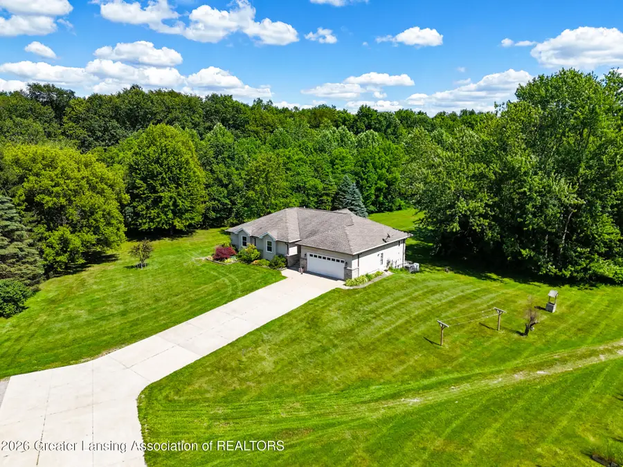 5182 Windsor Highway, Potterville, MI 48876 - #3