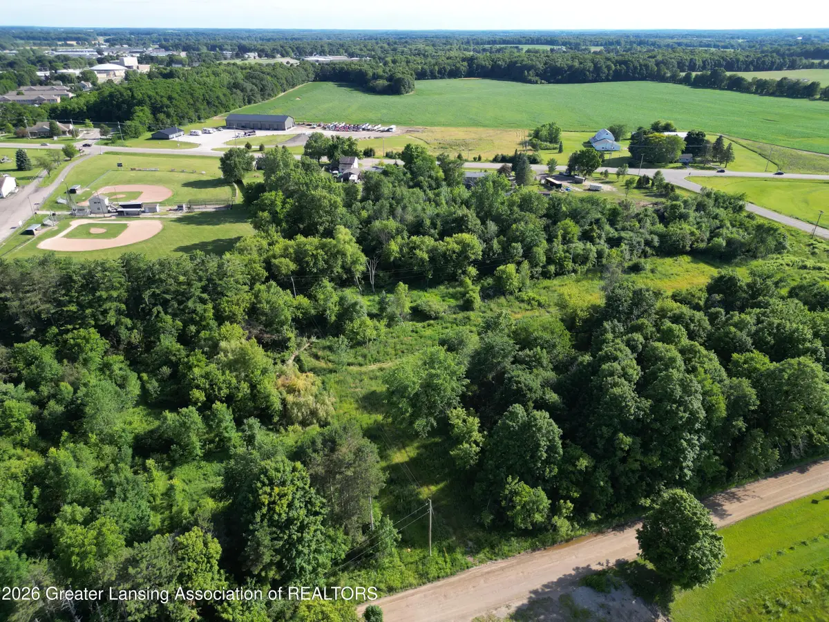 975 Foote Street, Charlotte, MI 48813 - #1