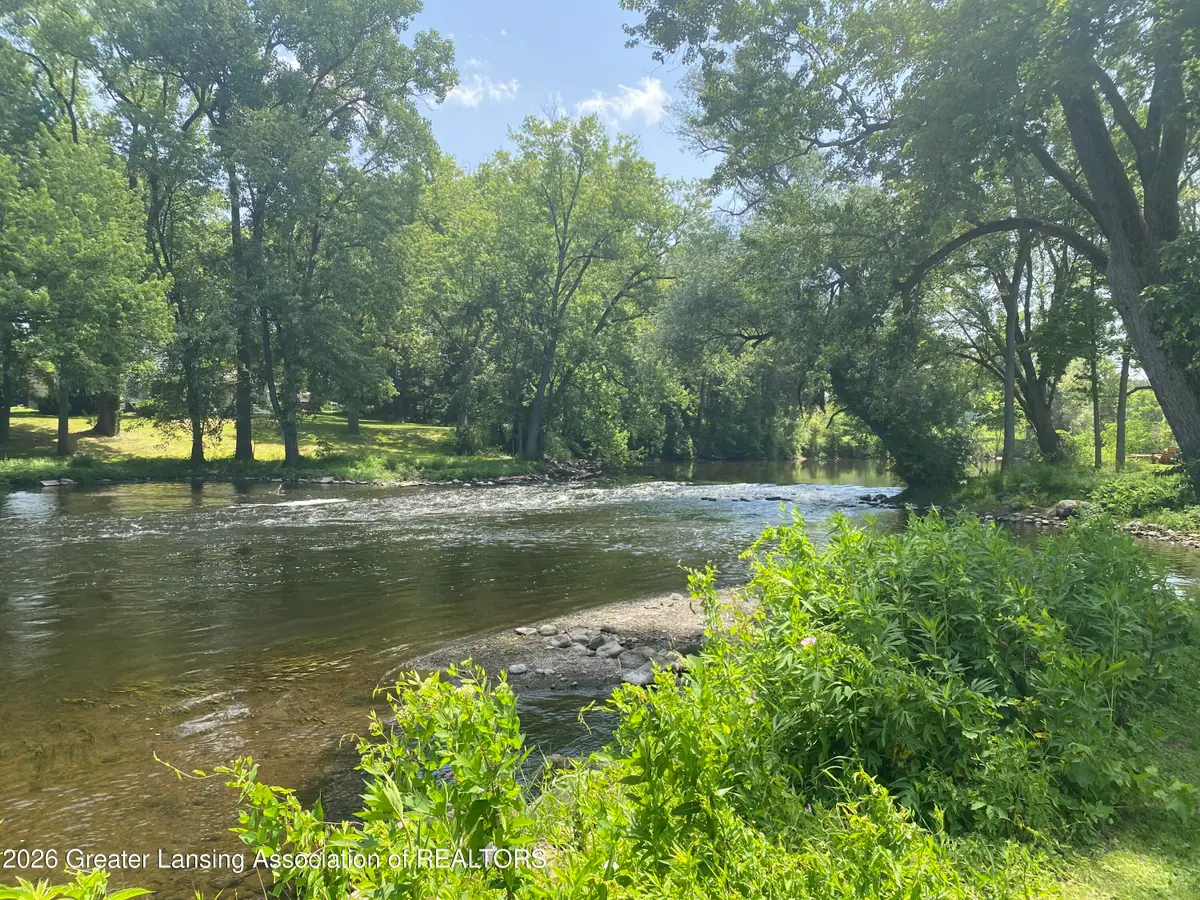 10810 Petrieville Highway, Eaton Rapids, MI 48827 - #1