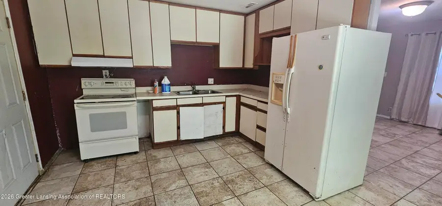 3921 Ingham Street, Lansing, MI 48911 - #2
