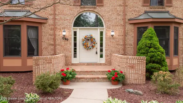 1790 Sashabaw Drive, Okemos, MI 48864