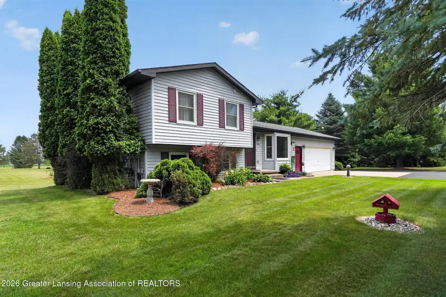 2413 Waverly Road, Eaton Rapids, MI 48827 - #3