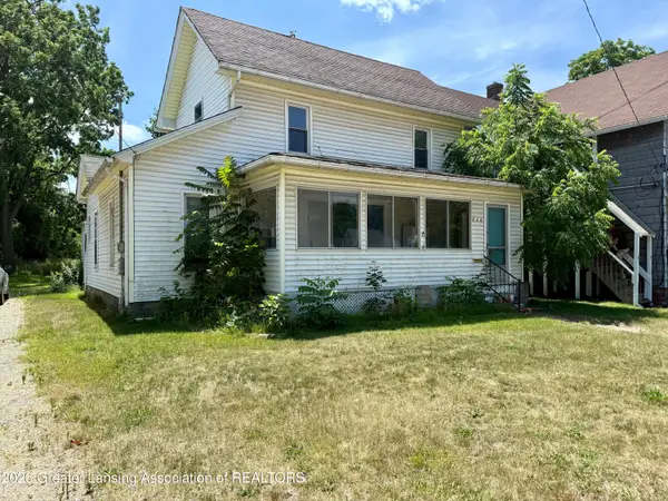 806 Corunna Avenue, Owosso, MI 48867