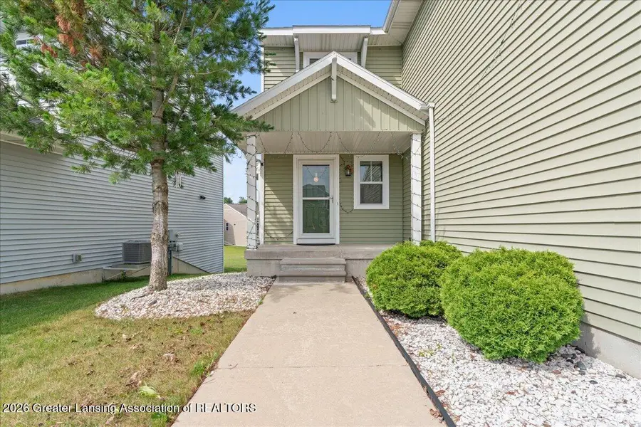 6744 Castleton Drive, Grand Ledge, MI 48837 - #2
