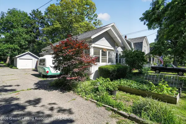 1715 Beal Avenue, Lansing, MI 48910