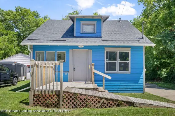 627 S Holmes Street, Lansing, MI 48912