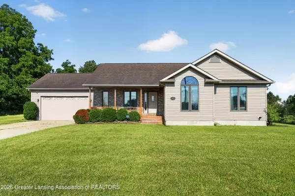 6072 N Canal Road, Dimondale, MI 48821