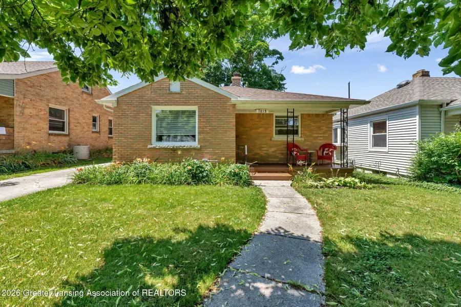 1015 N Verlinden Avenue, Lansing, MI 48915 - #2