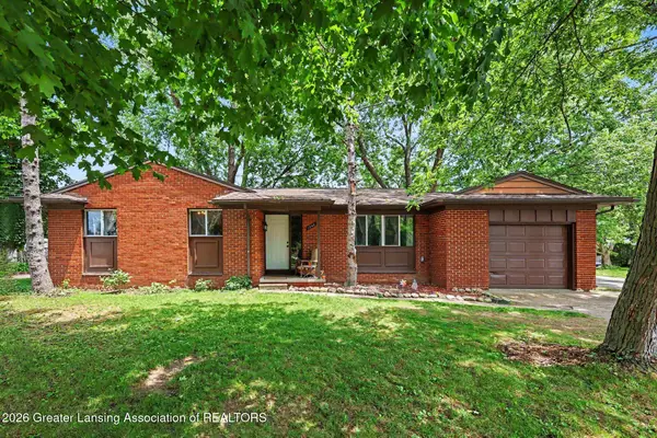 1546 Grayfriars Avenue, Holt, MI 48842