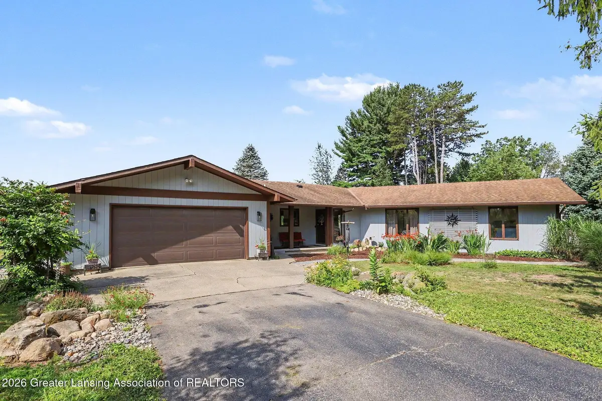 12196 Center Road, Bath, MI 48808 - #1