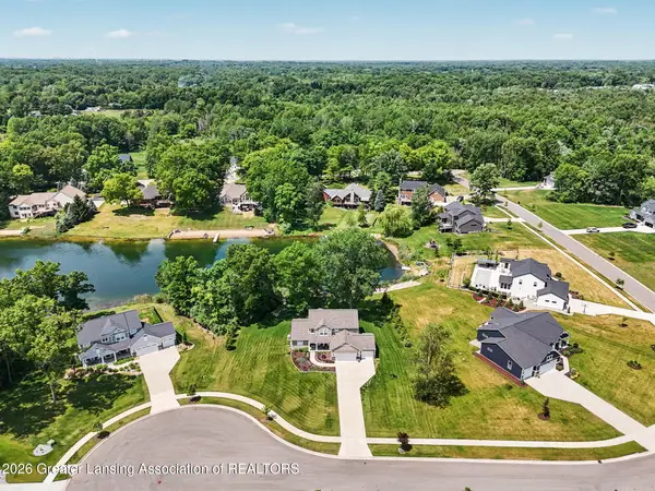 9660 Tobermory Drive, Haslett, MI 48840