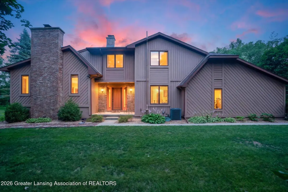 8360 E 5 Point Highway, Eaton Rapids, MI 48827 - #1