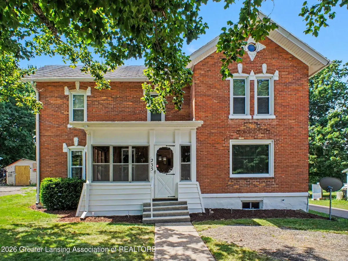 235 W First Street, Vermontville, MI 49096 - #1